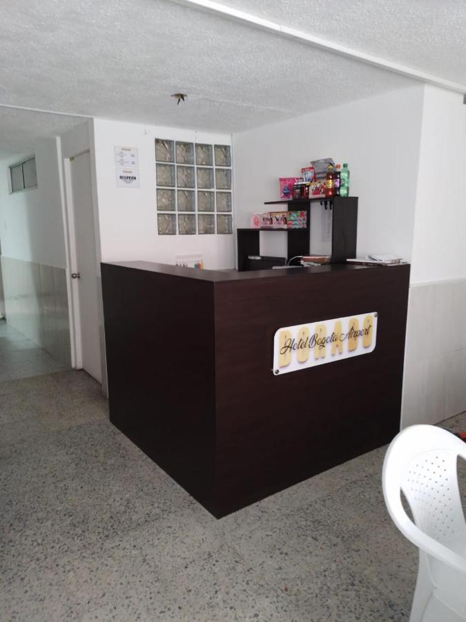 Hotel Bogota Airport Dorado Kültér fotó